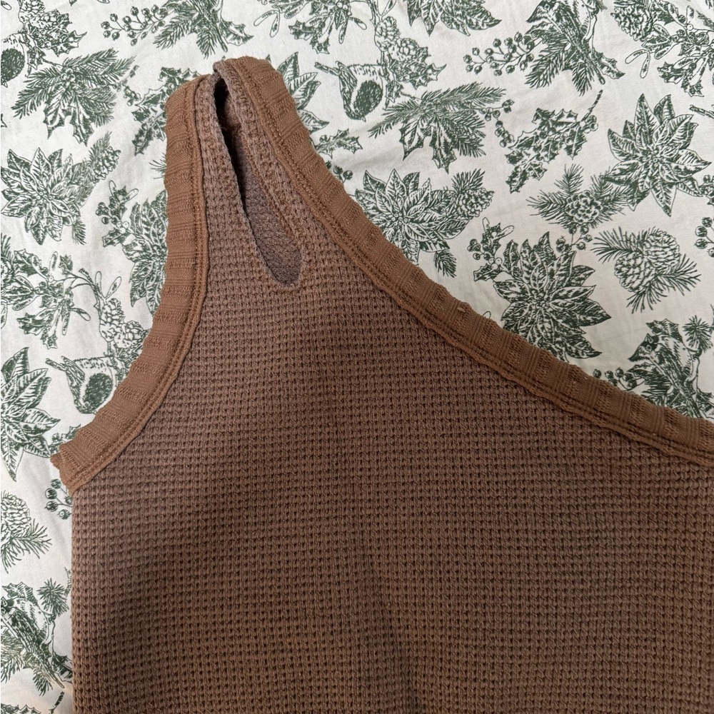Brown One-Shoulder Knit Top - Picture 3 of 3